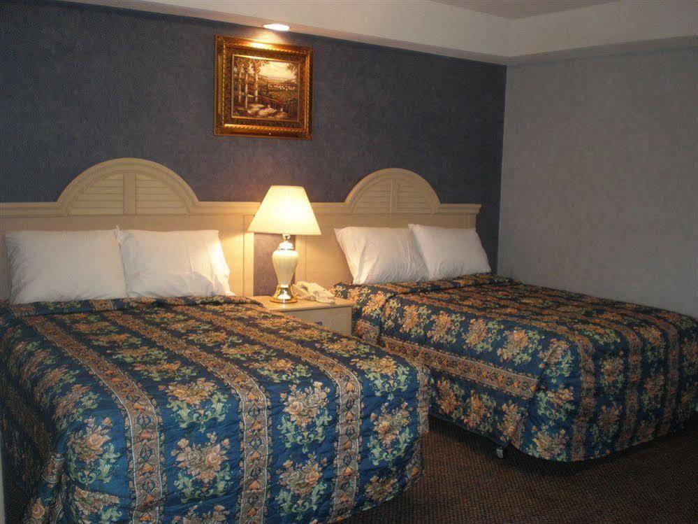 Village Inn & Suites - Smithville Ngoại thất bức ảnh
